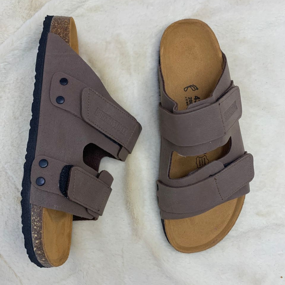 UJI NUBUCK MARRON