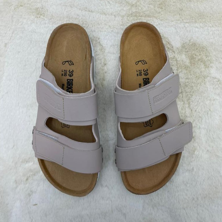 UJI BEIGE