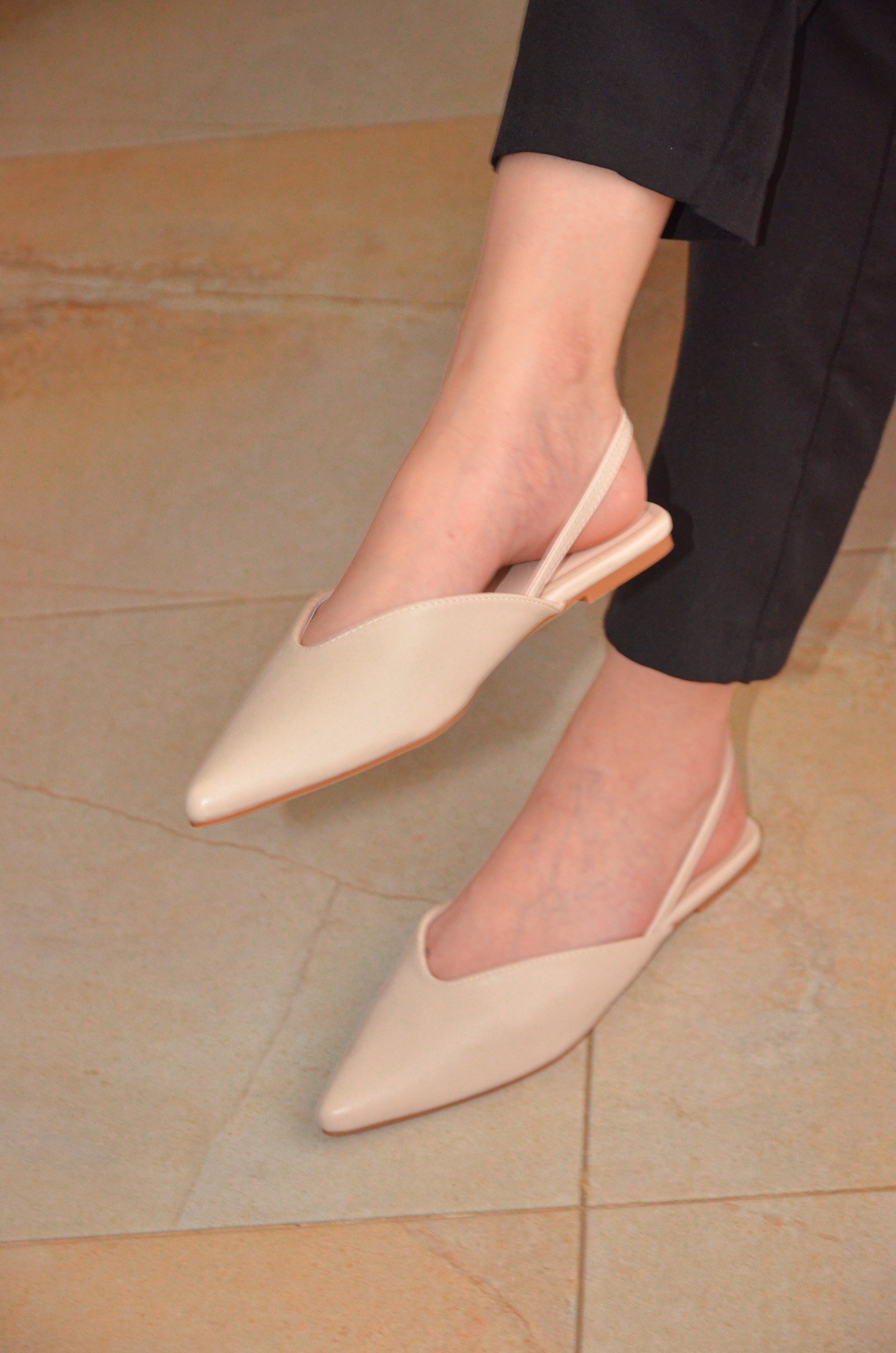 ESCARPINS PLAT RZL-66 BEIGE