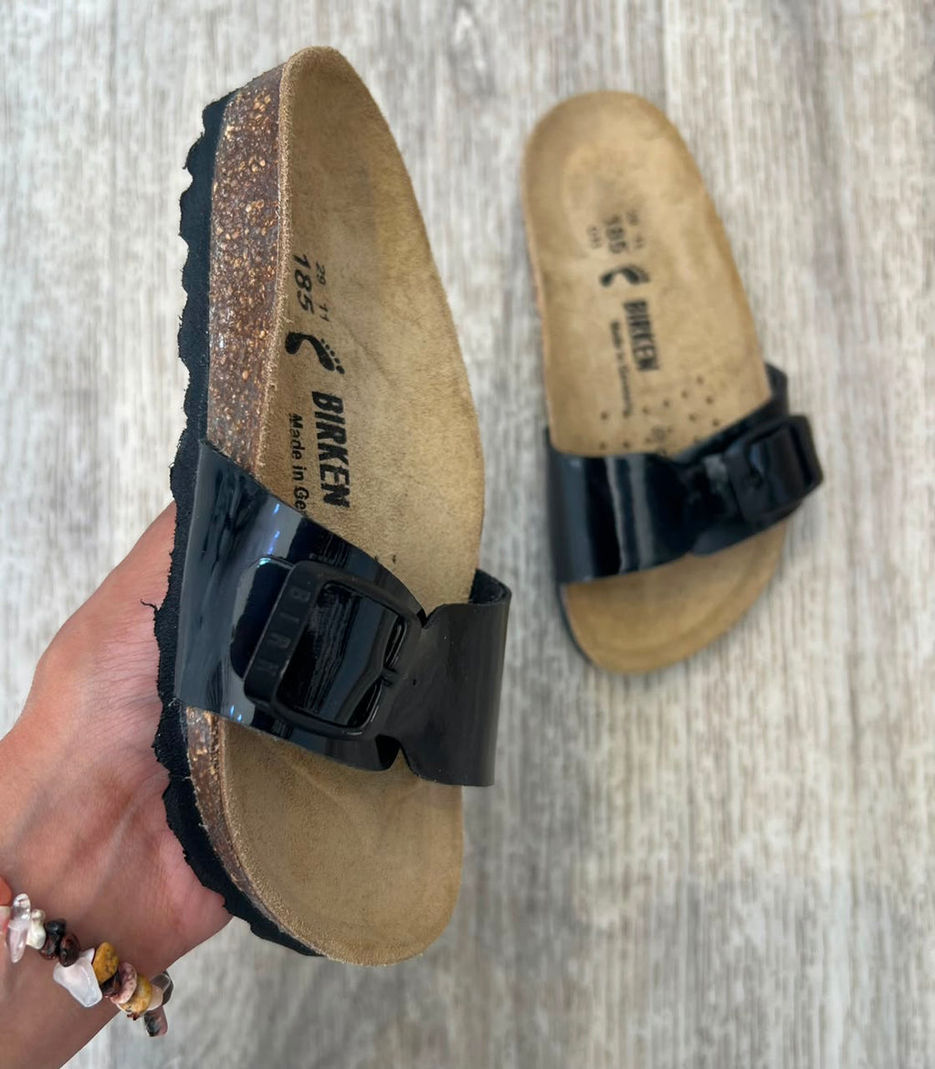 CATALINA ENF NOIR VERNIS