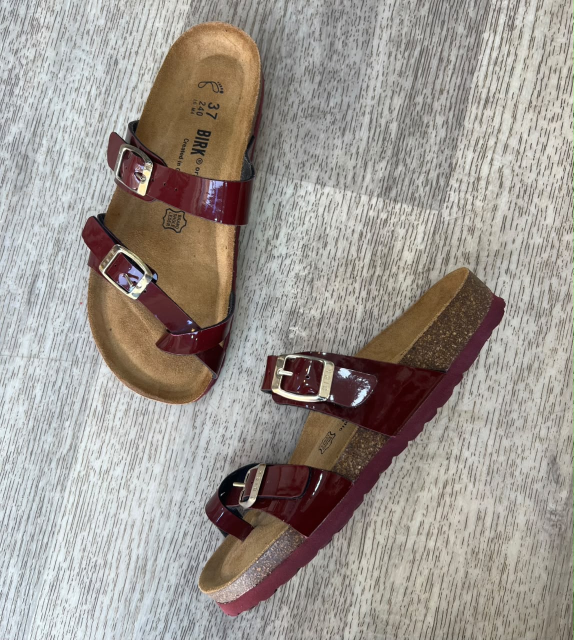 MAYARI BORDEAUX VERNIS
