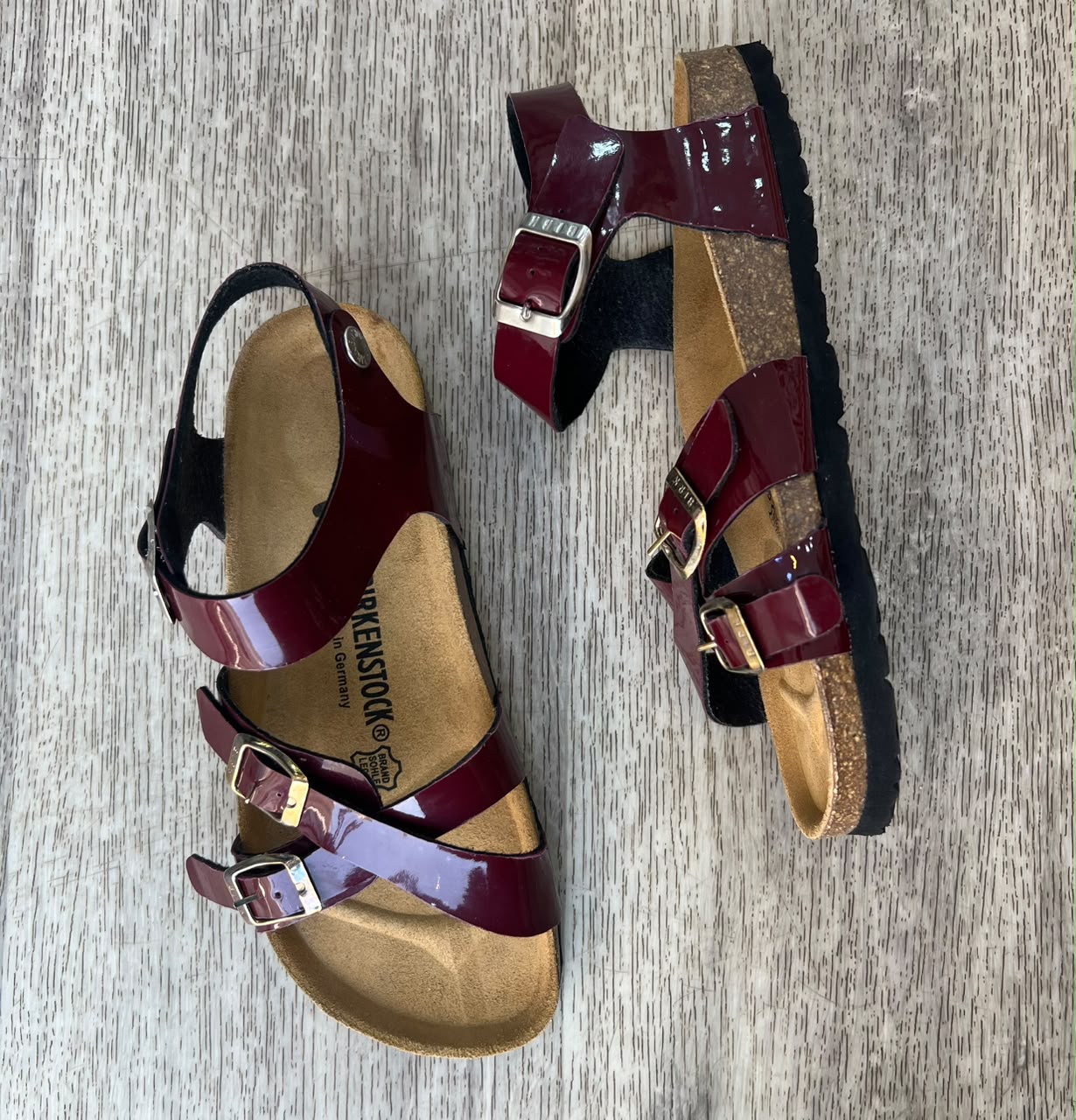KUMBA BORDEAUX VERNIS